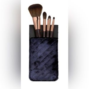 Charlotte Tilbury 3rd Edition Magical Mini Brush Set